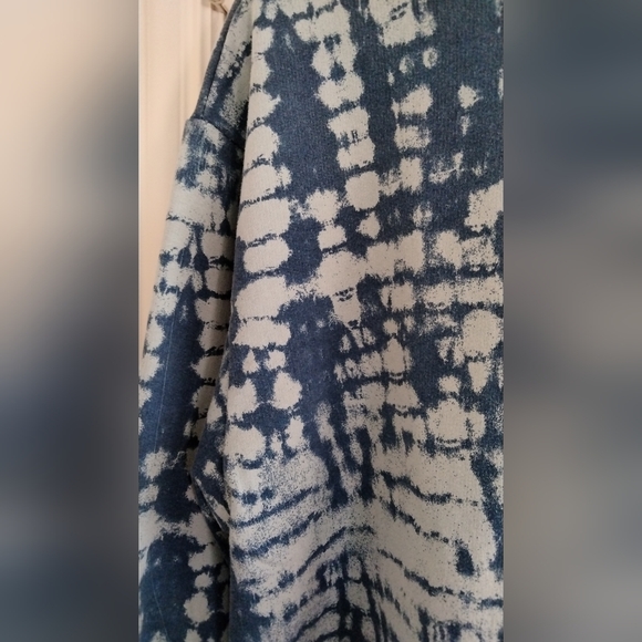 Volcom Blue Tie-Dye Hoodie - Picture 8 of 10